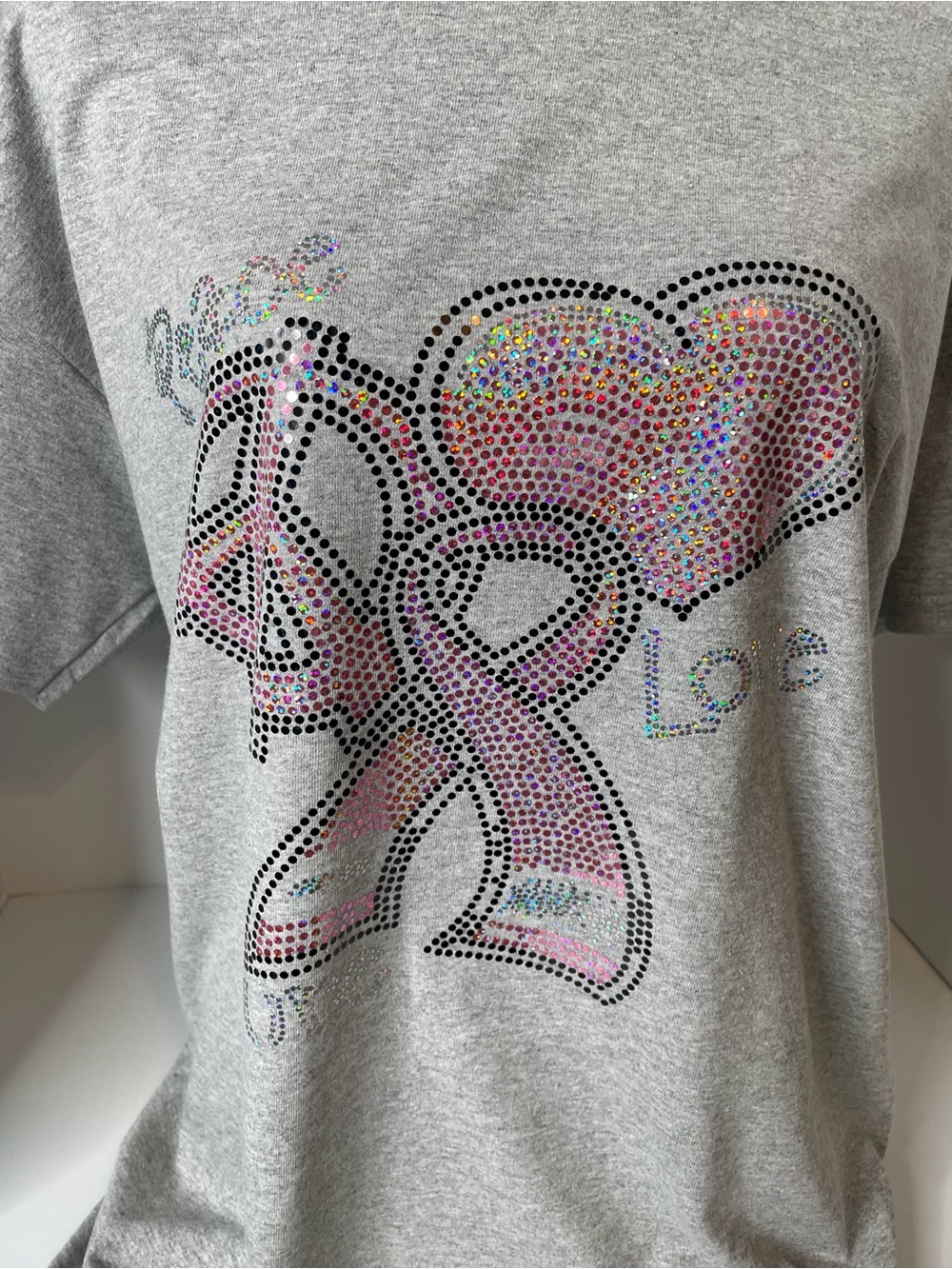 NWOT Breast Cancer blinged Peace Ribbon Heart Tee shirt